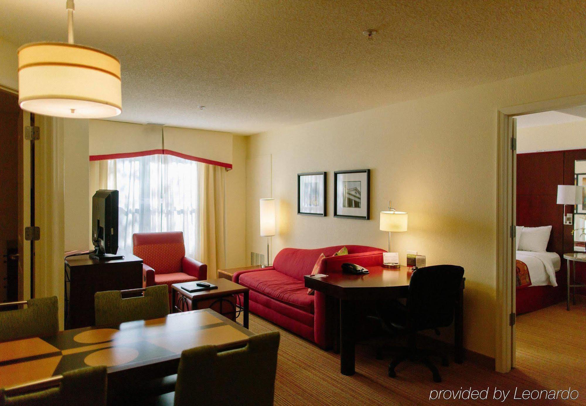 Residence Inn By Marriott Harrisonburg Room photo